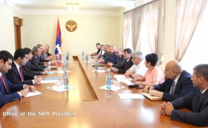 Президент НКР обсудил организацию в Карабахе 7-ых Всеармянских летних игр